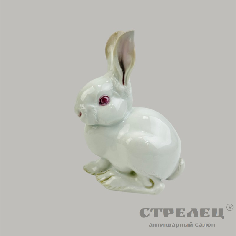 Фото Фарфоровая статуэтка «Сидящий заяц».  Allach, Германия, ок. 1940 г.