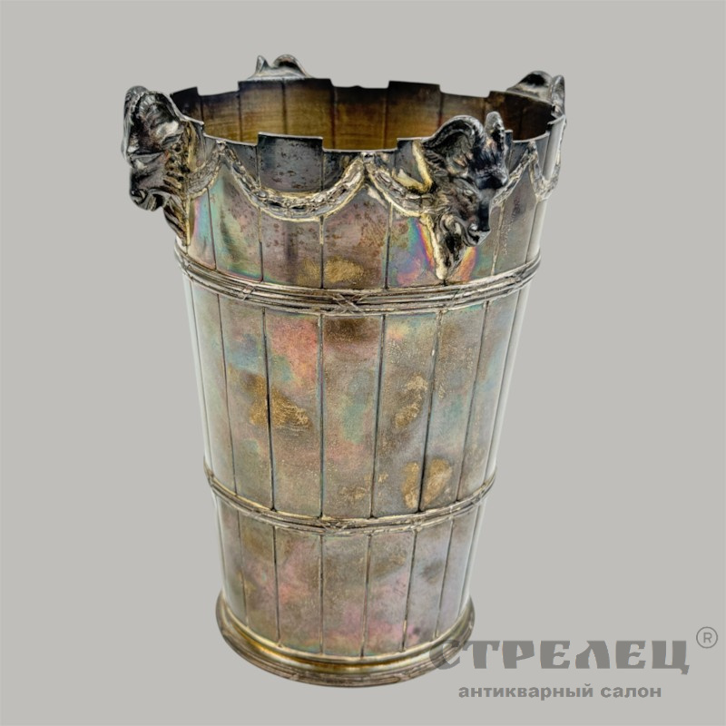 Серебряный стакан. Émile Puiforcat. Париж, ок. 1870 года 