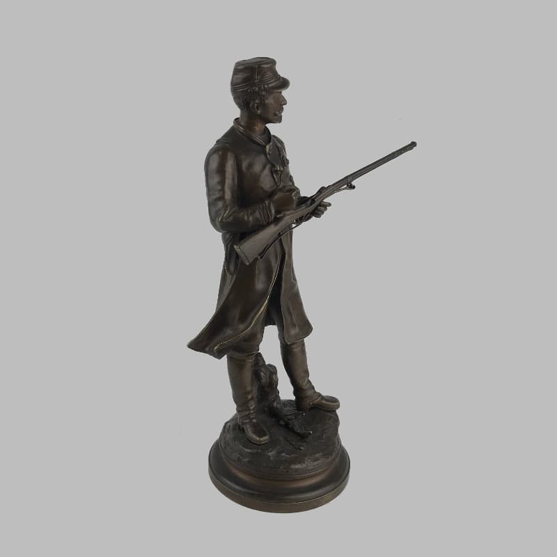 картинка статуэтка бронзовая «французский солдат» франция, конец 19 века