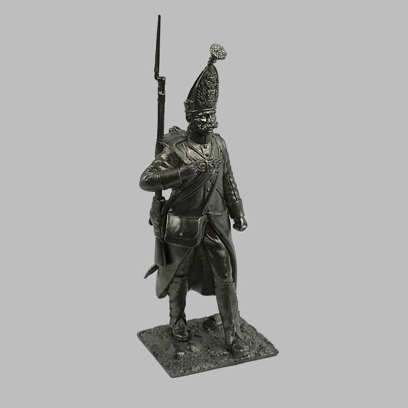картинка оловянный солдатик «регулярная пехота 1812-14 гг. рядовой в походной колонне»