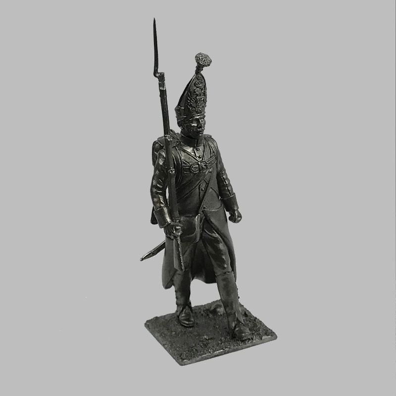 картинка оловянный солдатик «рядовой во фронте по команде - на плечо»
