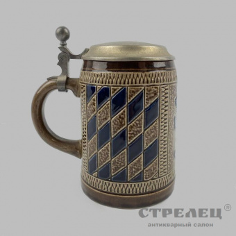 картинка кружка керамическая с крышкой «лев». западная германия