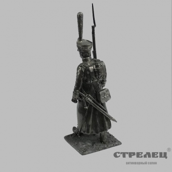 картинка оловянный солдатик «рядовой во фронте - на плечо!»