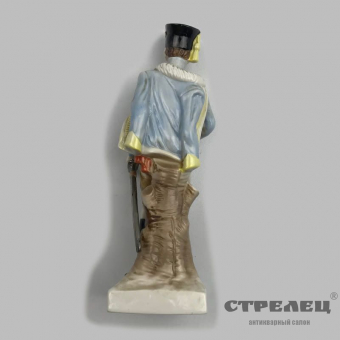 картинка фарфоровый солдатик «officer des chasseurs». европа, начало 20 века