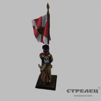 картинка — оловянный солдатик «подпрапорщик-знаменосец»