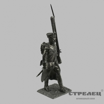 оловянный солдатик «рядовой в походной колонне»