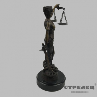 картинка бронзовая статуэтка «фемида». европа