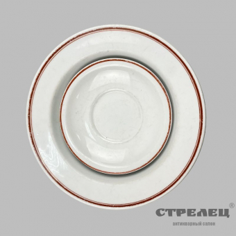 картинка пара фарфоровых тарелок teno. третий рейх