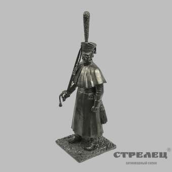 картинка оловянный солдатик «обер-офицер в шеренге»