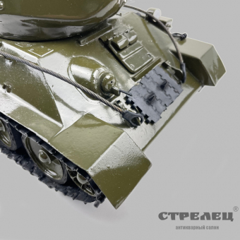 картинка — модель танка т-34(85). ссср