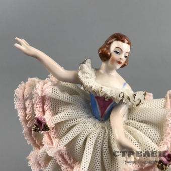 картинка фарфоровая статуэтка «танцующая девушка». германия