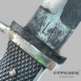 картинка — траншейный нож штыкового типа. aln
