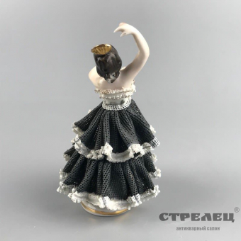 картинка фарфоровая статуэтка «танец девушки». dresden